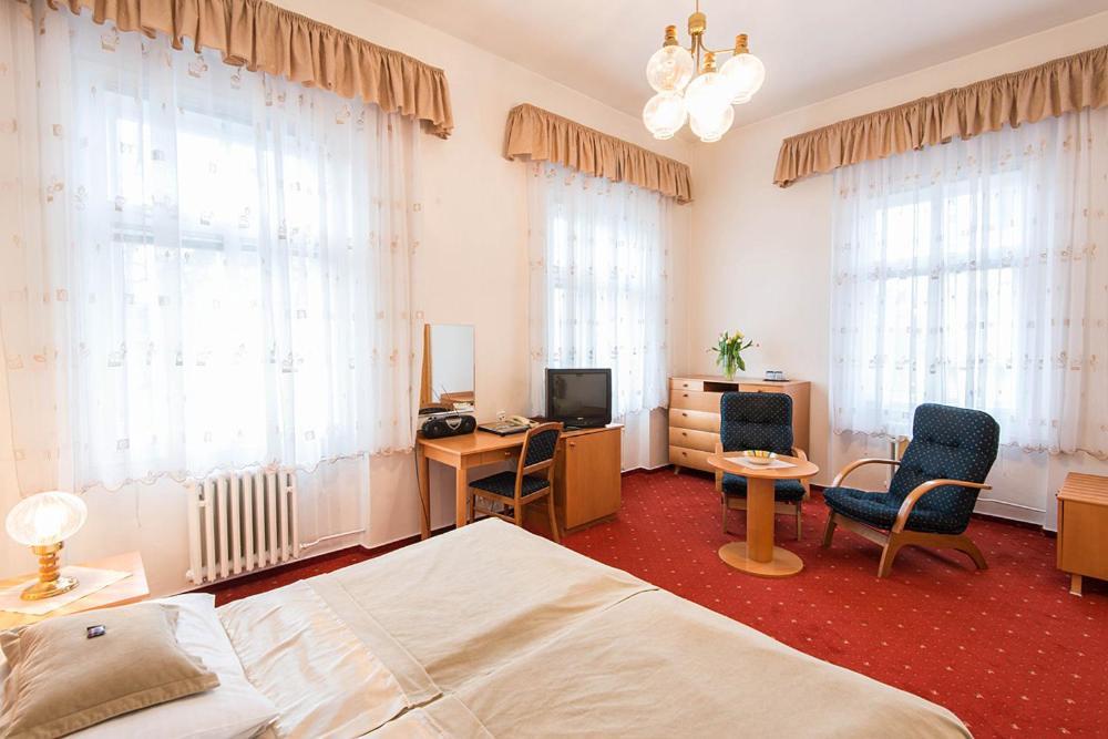 Monti Spa Františkovy Lázně Esterno foto